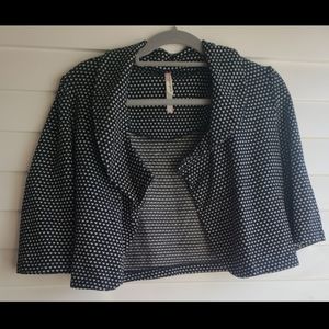 Anchor Blue heart pattern crop shrug/bolero